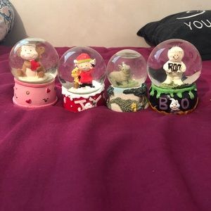 4 Snow Globes (added two extras in other pic.)